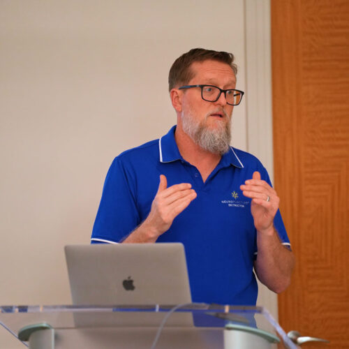 Dr. Bart Vermilya teaching a Neuropuncture Pain & Orthopedics workshop